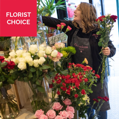 Valentine`s Florist Choice Flowers - Let the experts work their magic with a unique Valentine’s Day gift wrap.
